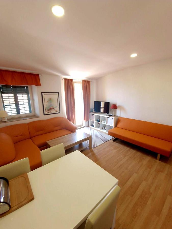 Apartments Eis バスカ エクステリア 写真
