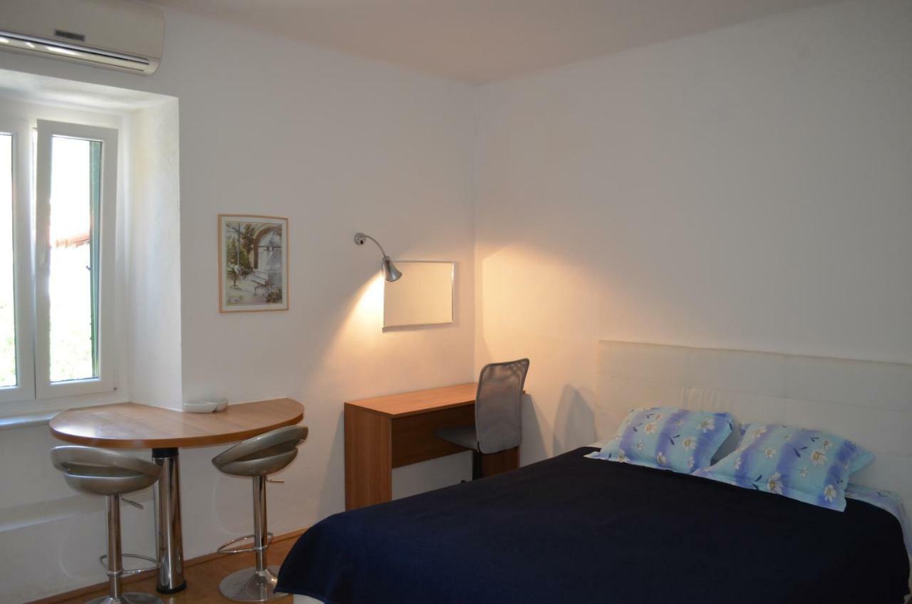 Apartments Eis バスカ エクステリア 写真